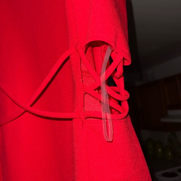 Red mini dress - Picture 2 of 6